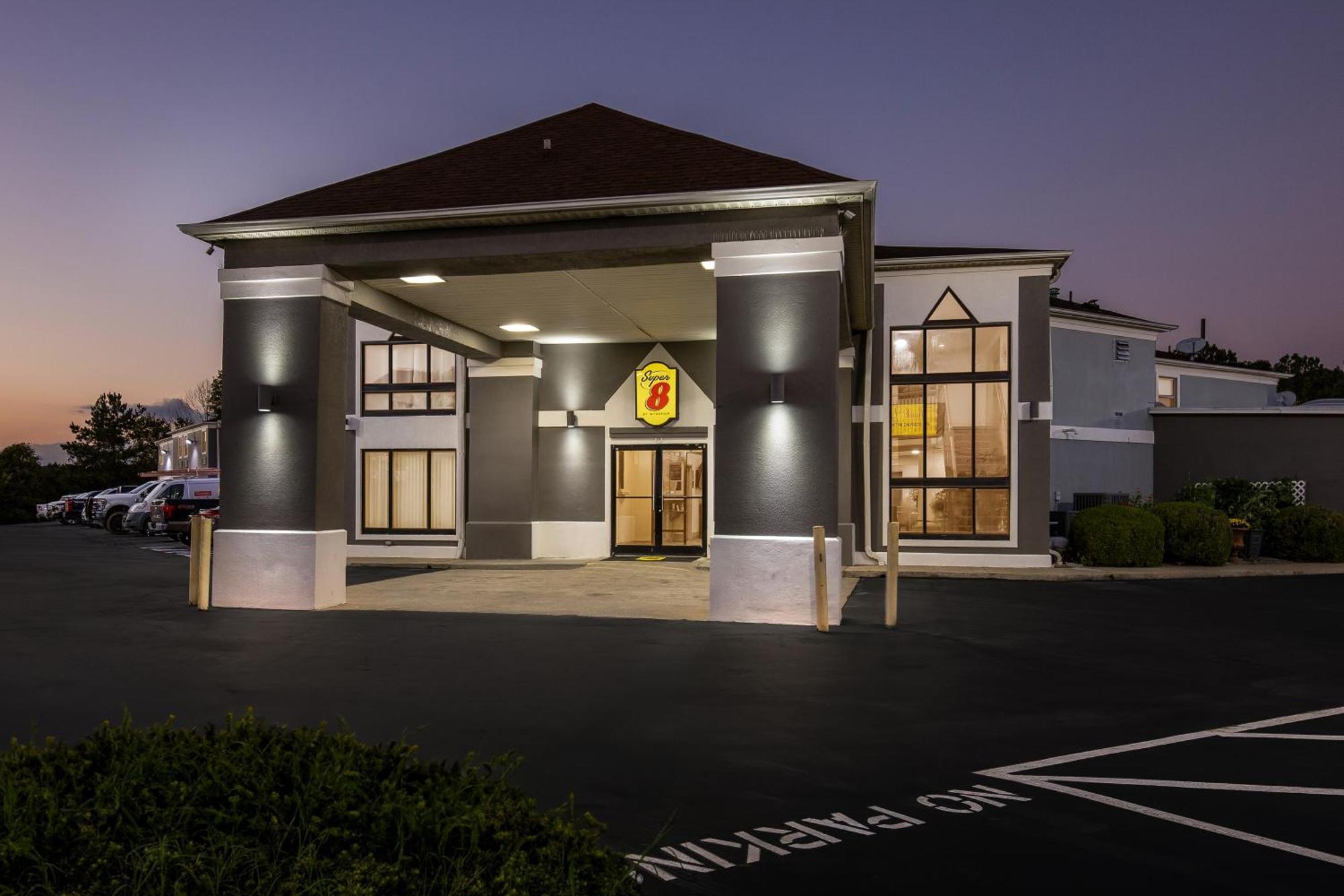 Hotel Super 8 By Wyndham Dickson Exterior foto