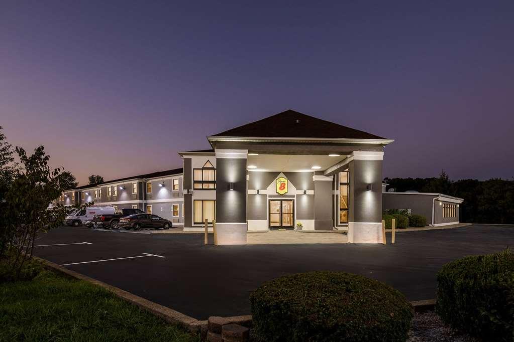 Hotel Super 8 By Wyndham Dickson Exterior foto